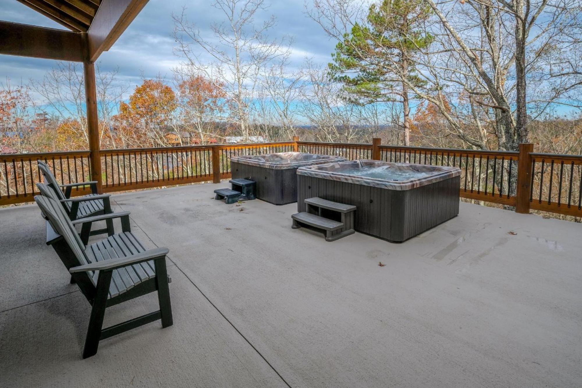 Swim And Gym Mansion Villa Pigeon Forge Exterior photo
