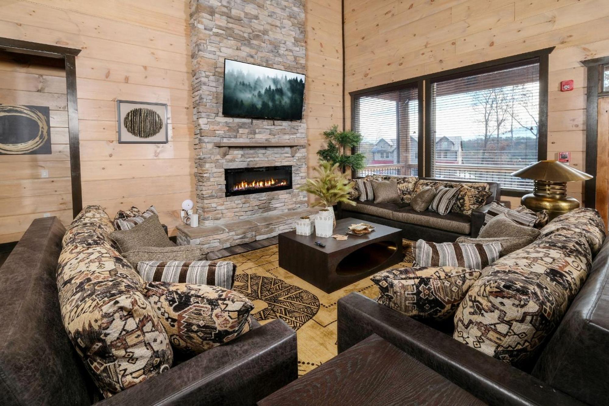 Swim And Gym Mansion Villa Pigeon Forge Exterior photo